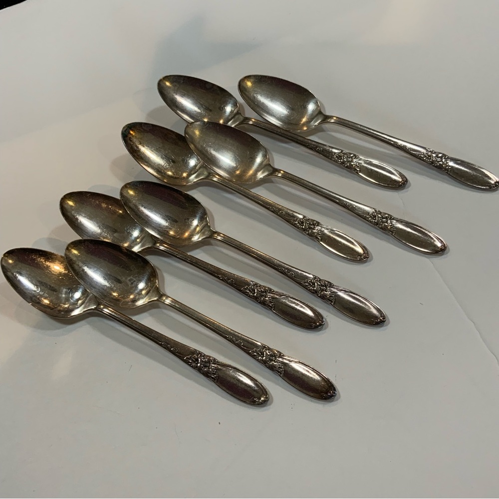 Community White Orchid Silver Plate Spoons Set of 8 Replacement Vintage